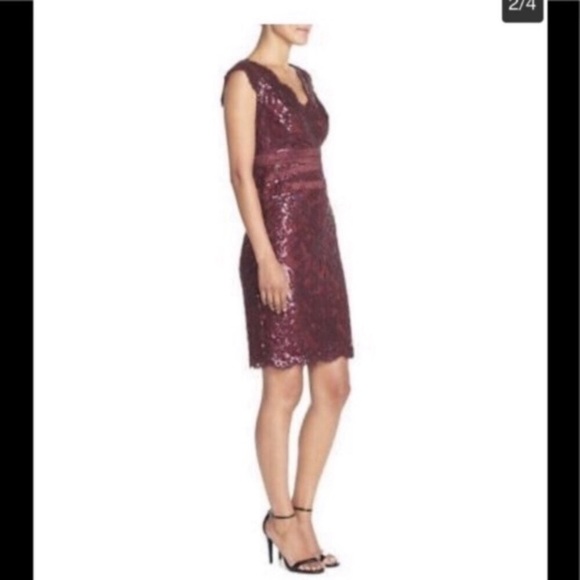 Tadashi Shoji - Picture 1 of 5